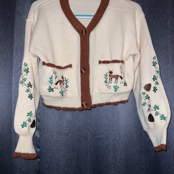 ROMWE Fall Fox TikTok Viral Cream and Brown Crop Embroidered Cardigan - Picture 1 of 7
